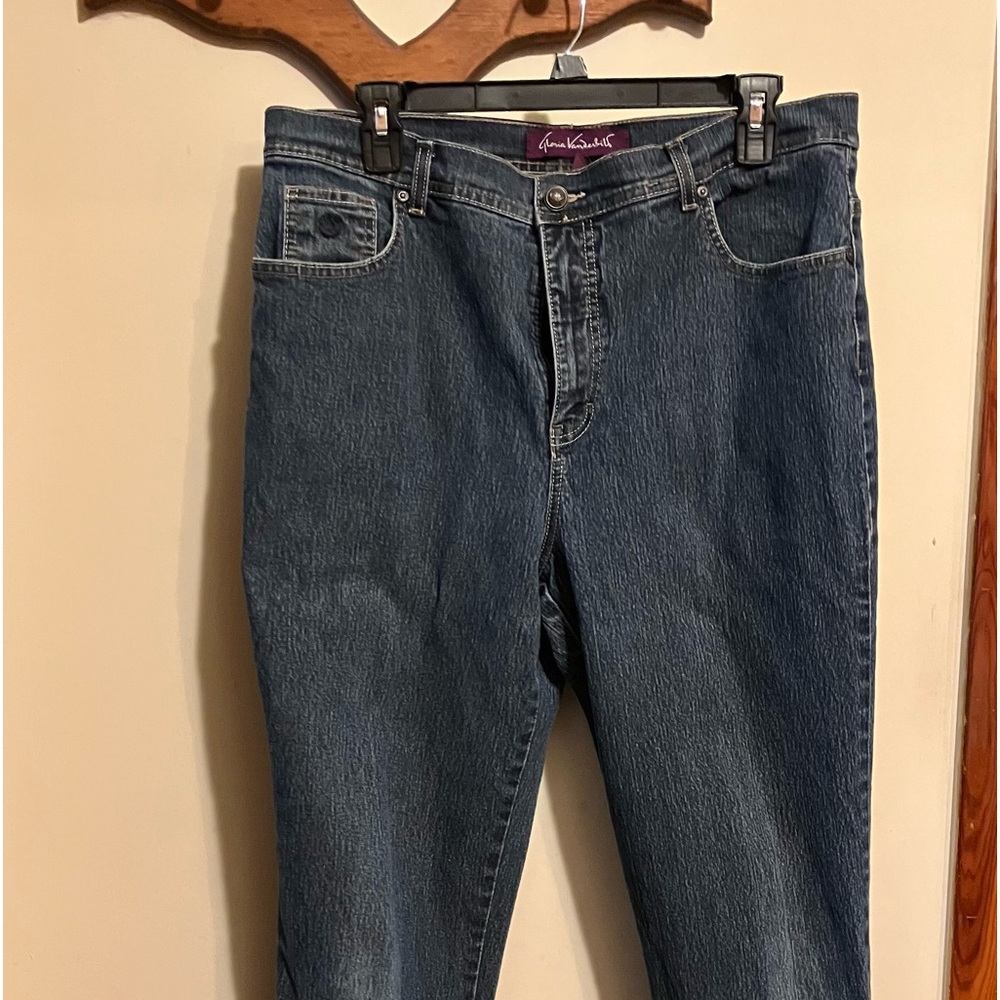 Gloria Vanderbilt jeans